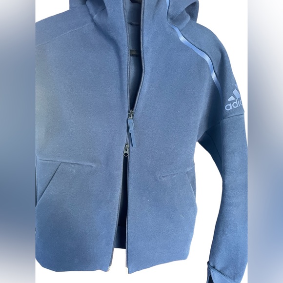 ADIDAS WOMEN'S ATHLETICS Z.N.E. HOODIE Color- Navy - Picture 8 of 14